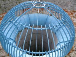 Zapora na jeziorze Leśniańskim